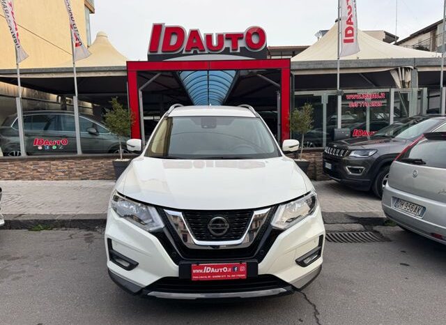 
								Nissan X-Trail 1.7 dCi 150 2WD Tekna full									
