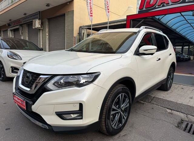 
								Nissan X-Trail 1.7 dCi 150 2WD Tekna full									