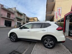 
										Nissan X-Trail 1.7 dCi 150 2WD Tekna full									