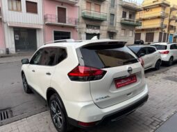 
										Nissan X-Trail 1.7 dCi 150 2WD Tekna full									