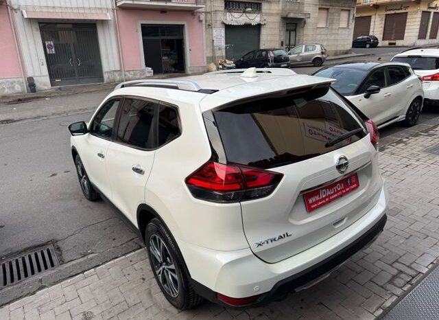 
								Nissan X-Trail 1.7 dCi 150 2WD Tekna full									