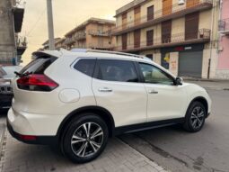 
										Nissan X-Trail 1.7 dCi 150 2WD Tekna full									