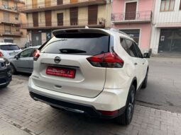 
										Nissan X-Trail 1.7 dCi 150 2WD Tekna full									