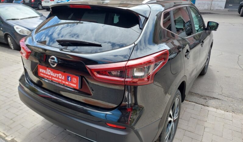 
								Nissan Qashqai 1.5 dCi 115 CV Tekna+ full									