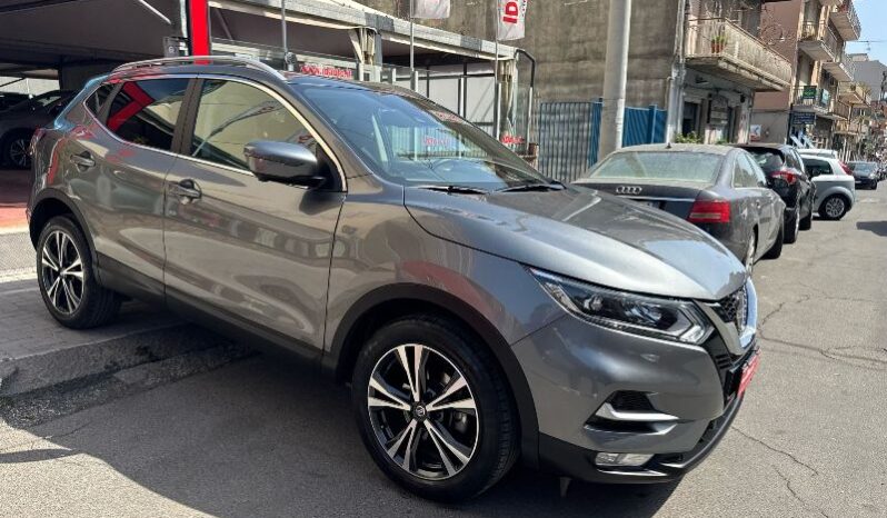 
								Nissan Qashqai 1.3 DIG-T 160 CV DCT Tekna+ full									