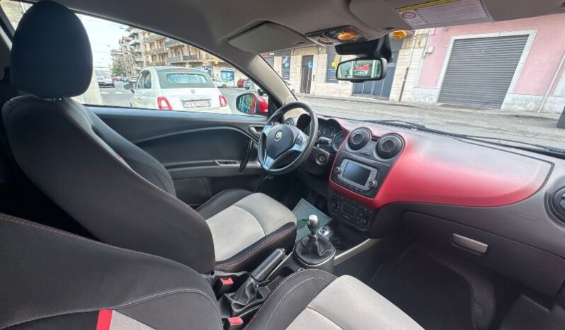 
								Alfa Romeo MiTo 1.6 JTDm-2 120 CV S&S Distinctive full									