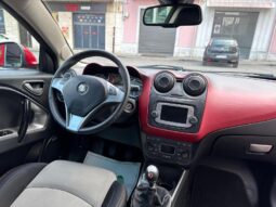 
										Alfa Romeo MiTo 1.6 JTDm-2 120 CV S&S Distinctive full									