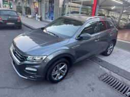 
										Volkswagen T-Roc 1.0 TSI 110 CV R-LINE full									