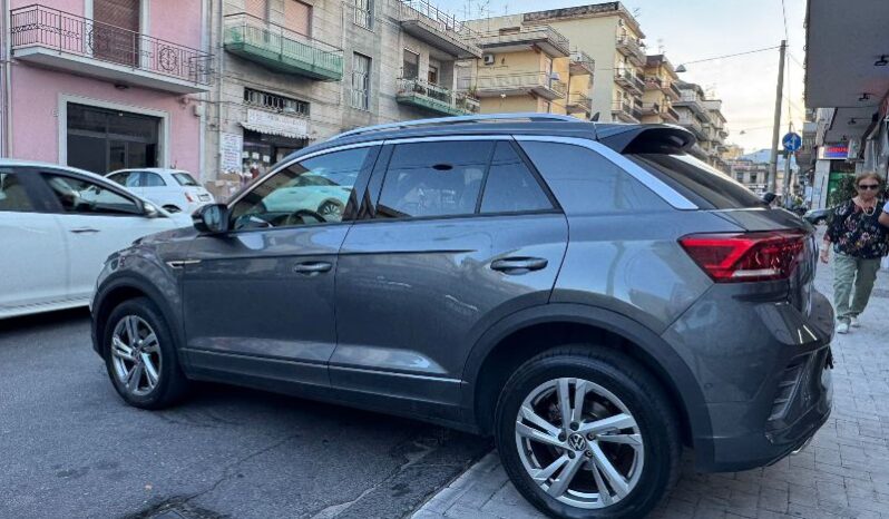
								Volkswagen T-Roc 1.0 TSI 110 CV R-LINE full									