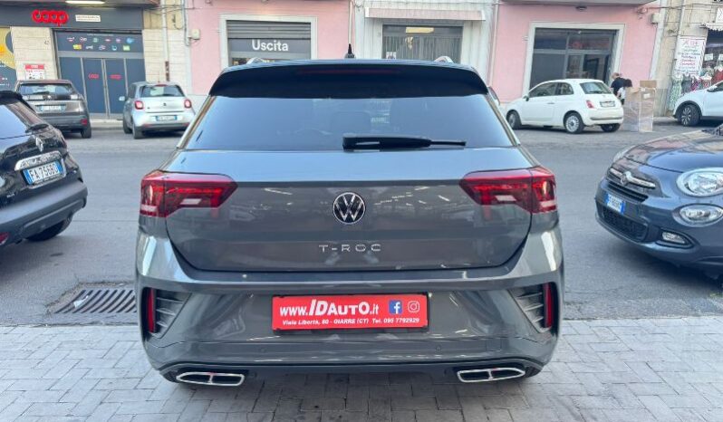 
								Volkswagen T-Roc 1.0 TSI 110 CV R-LINE full									