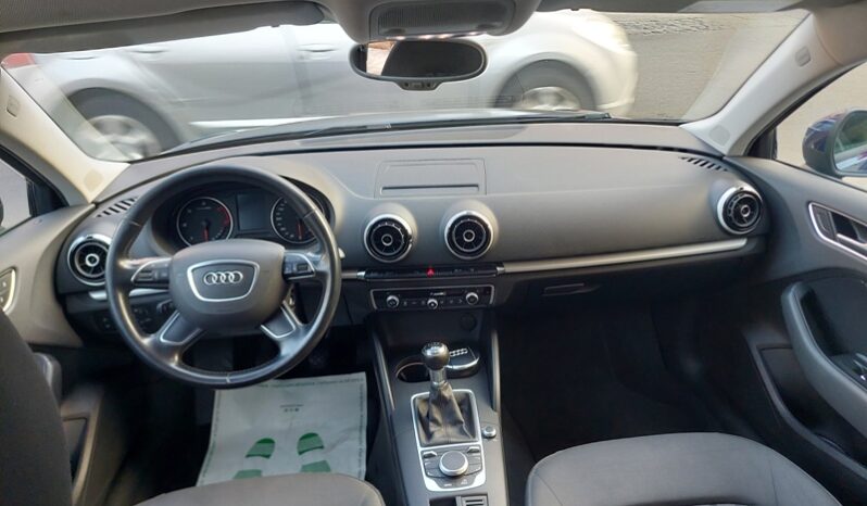 
								Audi A3 SPB 1.6 TDI 110 CV clean diesel Attraction full									