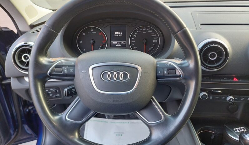 
								Audi A3 SPB 1.6 TDI 110 CV clean diesel Attraction full									
