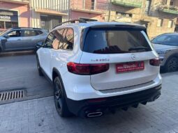 
										Mercedes-benz GLB 200 d Automatic Premium AMG Line full									
