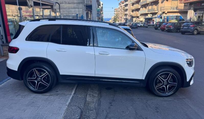 
								Mercedes-benz GLB 200 d Automatic Premium AMG Line full									