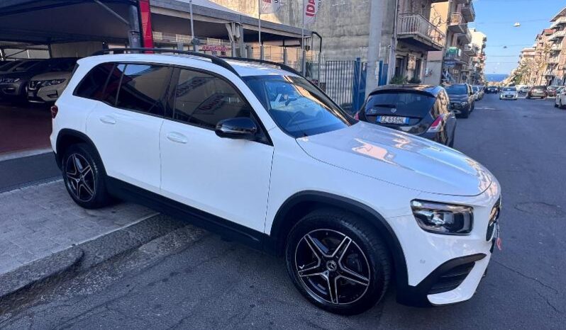 
								Mercedes-benz GLB 200 d Automatic Premium AMG Line full									