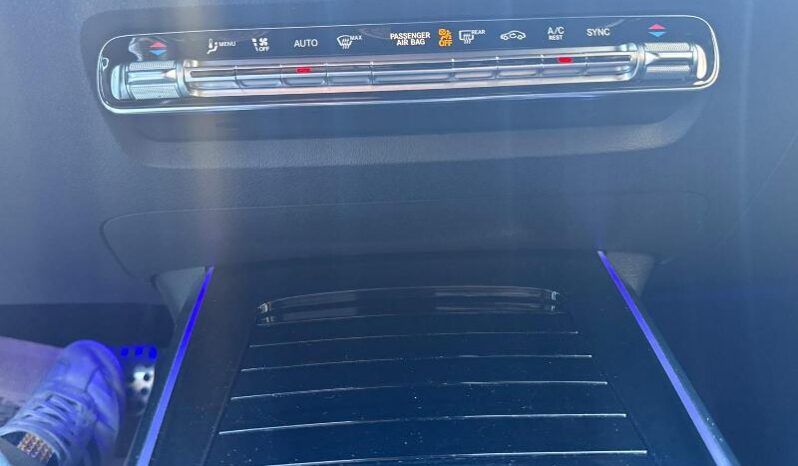 
								Mercedes-benz GLB 200 d Automatic Premium AMG Line full									