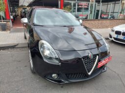 
										Alfa Romeo Giulietta 1.6 JTDm-2 120 CV Distinctive full									