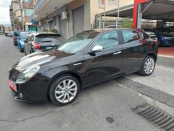 
										Alfa Romeo Giulietta 1.6 JTDm-2 120 CV Distinctive full									