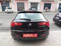 
										Alfa Romeo Giulietta 1.6 JTDm-2 120 CV Distinctive full									