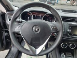 
										Alfa Romeo Giulietta 1.6 JTDm-2 120 CV Distinctive full									