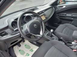 
										Alfa Romeo Giulietta 1.6 JTDm-2 120 CV Distinctive full									