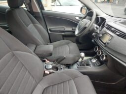
										Alfa Romeo Giulietta 1.6 JTDm-2 120 CV Distinctive full									