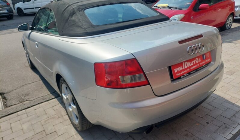 
								Audi A4 Cabriolet 2.5 V6 TDI 163 CV cat full									