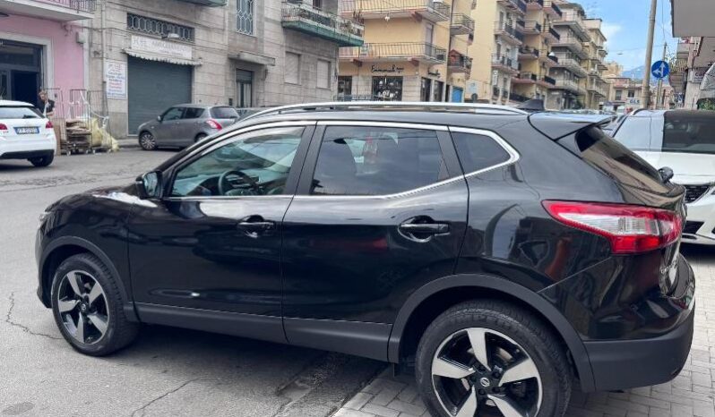 
								Nissan Qashqai 1.5 dCi 110 CV N-Connecta full									