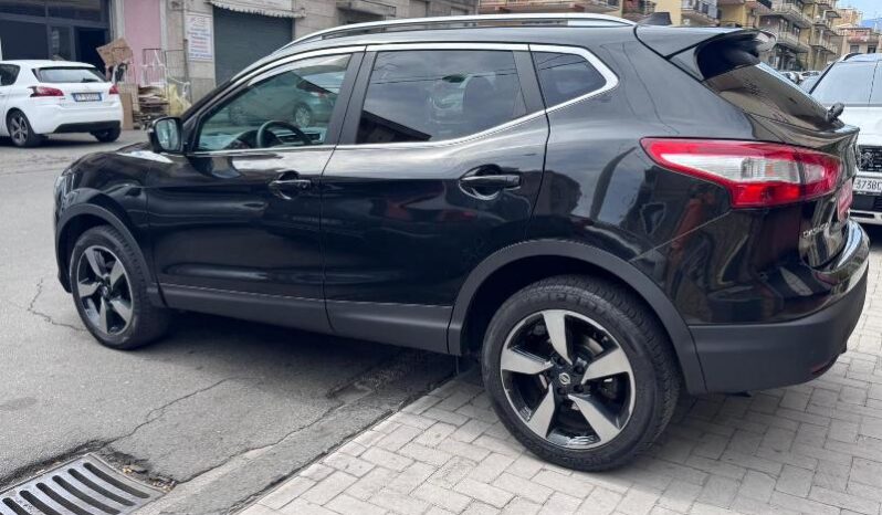 
								Nissan Qashqai 1.5 dCi 110 CV N-Connecta full									