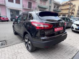 
										Nissan Qashqai 1.5 dCi 110 CV N-Connecta full									