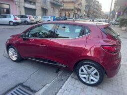 
										Renault Clio 1.5 dCi 8V 90 CV 5 porte Duel full									
