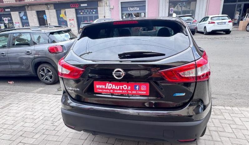 
								Nissan Qashqai 1.5 dCi 110 CV N-Connecta full									