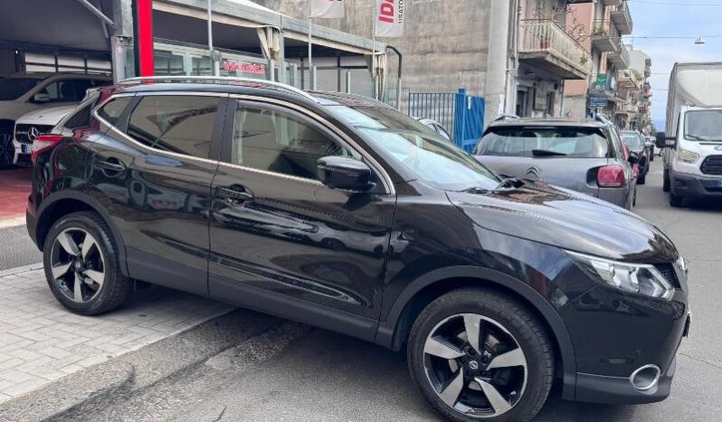 
								Nissan Qashqai 1.5 dCi 110 CV N-Connecta full									