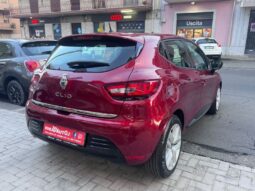 
										Renault Clio 1.5 dCi 8V 90 CV 5 porte Duel full									