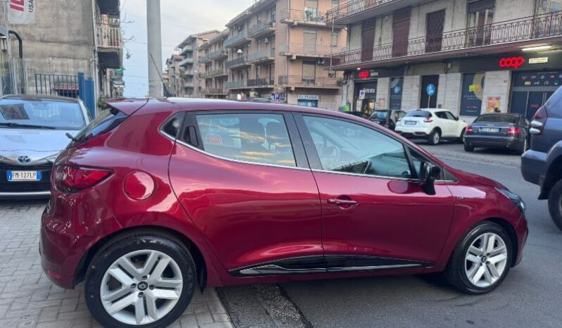 
								Renault Clio 1.5 dCi 8V 90 CV 5 porte Duel full									