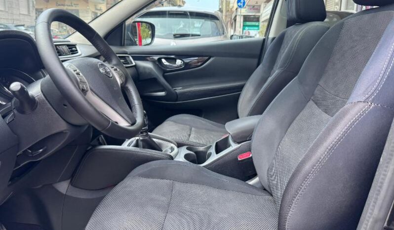 
								Nissan Qashqai 1.5 dCi 110 CV N-Connecta full									