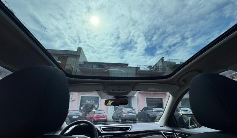 
								Nissan Qashqai 1.5 dCi 110 CV N-Connecta full									