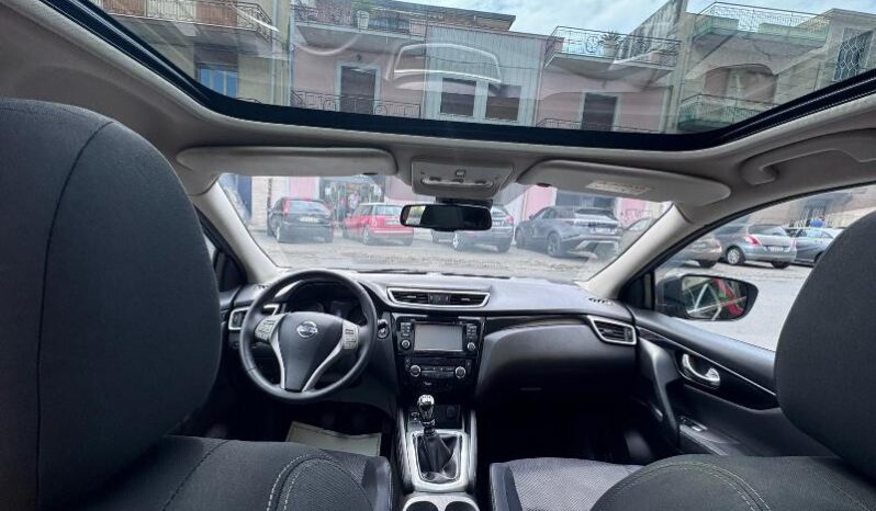 
								Nissan Qashqai 1.5 dCi 110 CV N-Connecta full									