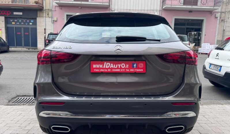 
								Mercedes-benz GLA 1.3 Hybrid 136 CV 180 Automatic AMG Line Premium Plus full									