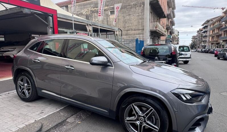 
								Mercedes-benz GLA 1.3 Hybrid 136 CV 180 Automatic AMG Line Premium Plus full									