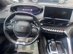 
										Peugeot 3008 BlueHDi 130 S&S EAT8 GT full									