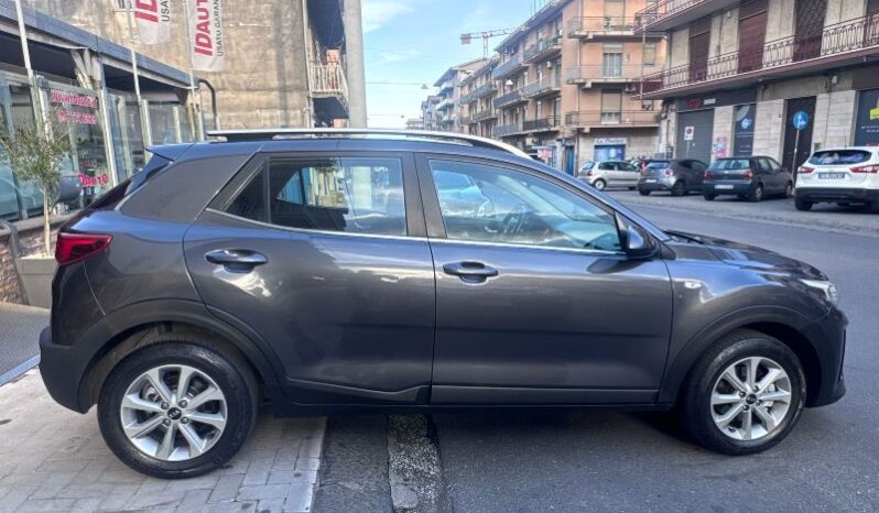 
								Kia Stonic 1.6 CRDi 110 CV Energy full									