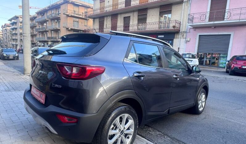 
								Kia Stonic 1.6 CRDi 110 CV Energy full									