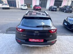 
										Kia Stonic 1.6 CRDi 110 CV Energy full									