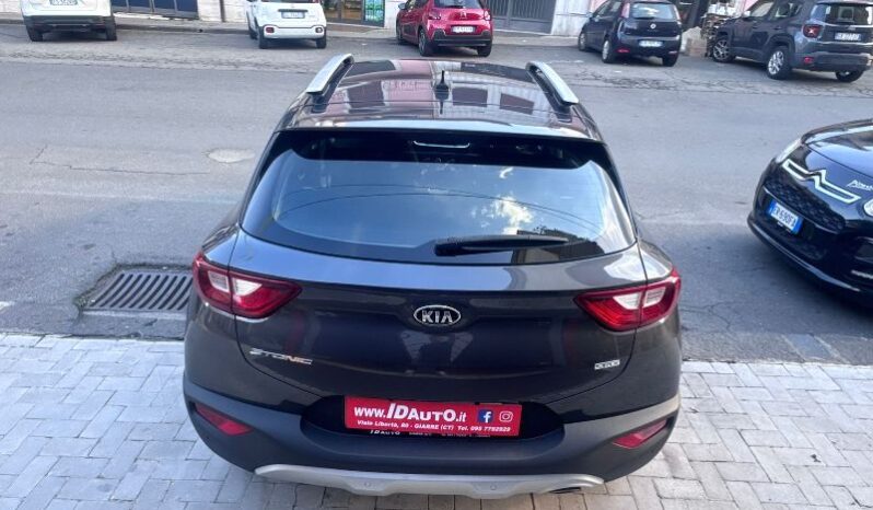 
								Kia Stonic 1.6 CRDi 110 CV Energy full									