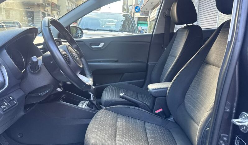 
								Kia Stonic 1.6 CRDi 110 CV Energy full									