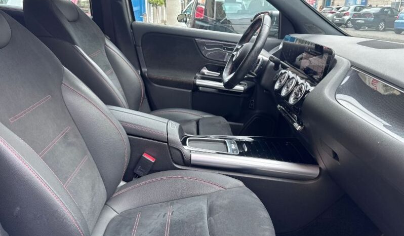 
								Mercedes-benz GLA 1.3 Hybrid 136 CV 180 Automatic AMG Line Premium Plus full									