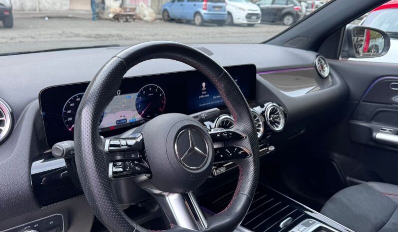 
								Mercedes-benz GLA 1.3 Hybrid 136 CV 180 Automatic AMG Line Premium Plus full									