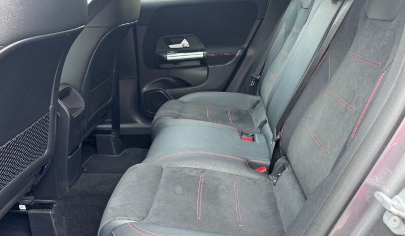 
								Mercedes-benz GLA 1.3 Hybrid 136 CV 180 Automatic AMG Line Premium Plus full									