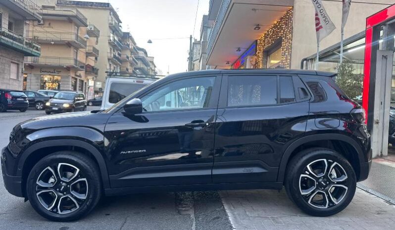 
								Jeep Avenger 1.2 Turbo 100 CV Summit full									